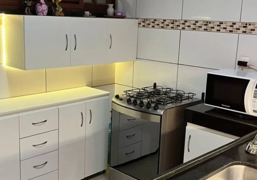 069ab4d8-af4b-49d6-aea5-3e190b626b04