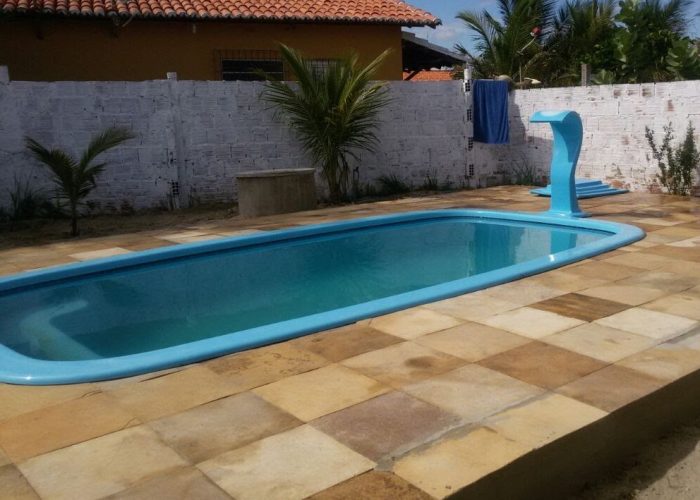 Casa com piscina e churrasqueira em Peito de Moça PI.
