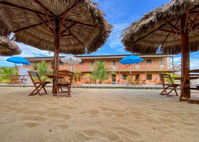 Pousada com piscina em Morro Branco PI.